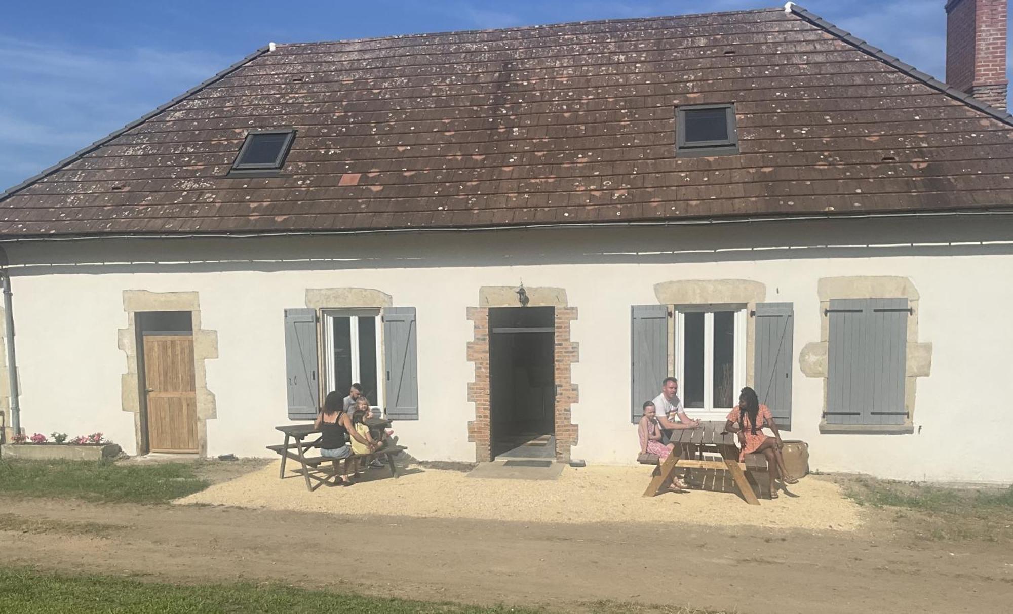 Chateau Tout Y Fault Loriges Exteriör bild